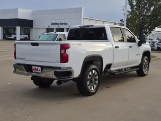 Chevrolet Silverado 2500HD 2022 4x4 Custom 4dr Crew Cab SB