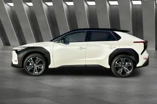 Toyota bZ4X 2023 AWD Limited 4dr Crossover