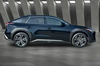 Toyota bZ4X 2023 Limited 4dr Crossover