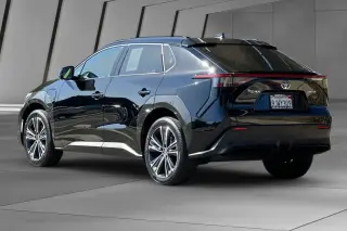 Toyota bZ4X 2023 Limited 4dr Crossover