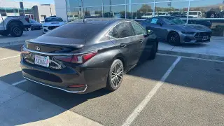 Lexus ES 300h 2024 4dr Sedán
