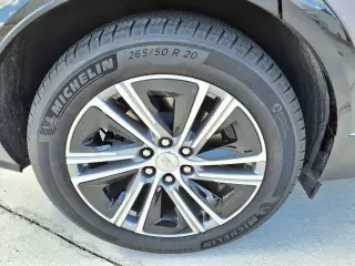 Cadillac LYRIQ 2024 Luxury 4 puertas SUV