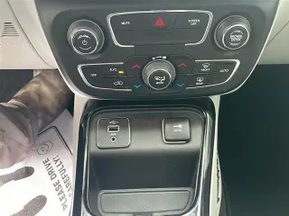 Jeep Compass 2020 Limited 4dr SUV