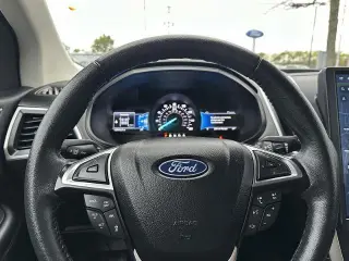 Ford Edge 2023 AWD SEL 4dr Crossover