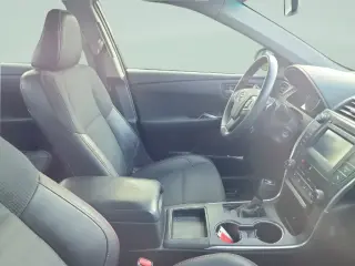 Toyota Camry 2016 SE 4dr Sedán