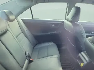 Toyota Camry 2016 SE 4dr Sedán
