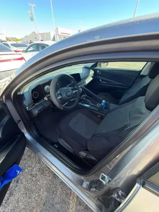 Hyundai ELANTRA 2024 SEL Sedán 4 puertas
