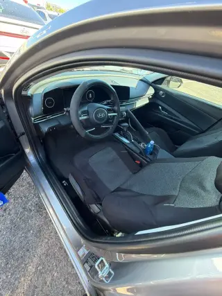 Hyundai ELANTRA 2024 SEL Sedán 4 puertas