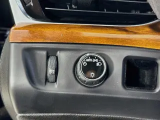 Cadillac Escalade ESV 2017 Premium Luxury 4dr SUV