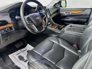 Cadillac Escalade ESV 2017 Premium Luxury 4dr SUV