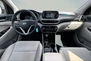 Hyundai TUCSON 2021 SE 4 SUV