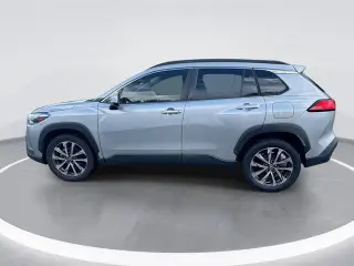 Toyota Corolla Cross 2022 XLE 4dr Crossover