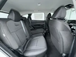 Hyundai TUCSON 2026 AWD SE 4dr SUV