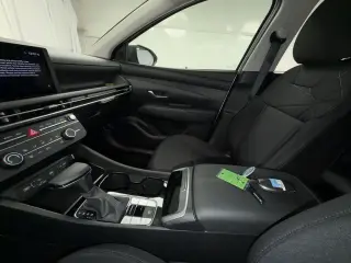 Hyundai TUCSON 2026 AWD SE 4dr SUV