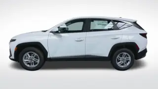 Hyundai TUCSON 2026 AWD SE 4dr SUV