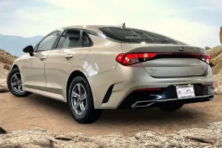 Kia K5 2021 LXS 4dr Sedán