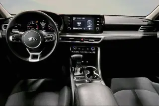 Kia K5 2021 LXS 4dr Sedán