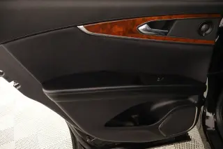 Lincoln Nautilus 2020 AWD Reserve 4dr SUV