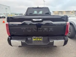 Toyota Tundra 2023 4x4 Limitado 4dr CrewMax Cab Pickup LB