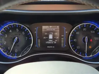Chrysler Pacifica 2017 Touring-L 4dr Mini-Van