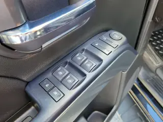 Chevrolet Silverado 1500 LD 2019 4x4 LT 4dr Double Cab 6.5 ft. SB