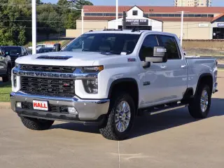 Chevrolet Silverado 2500HD 2021 4x4 LT 4dr Crew Cab SB