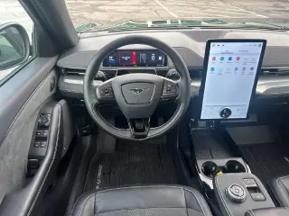Ford Mustang Mach-E 2024 AWD GT 4dr SUV