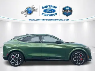 Ford Mustang Mach-E 2024 AWD GT 4dr SUV
