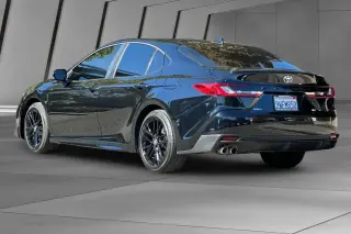 Toyota Camry 2026 SE 4dr Sedán
