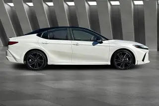 Toyota Camry 2025 SE 4dr Sedán