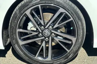 Toyota Camry 2025 SE 4dr Sedán