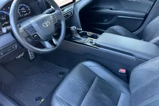 Toyota Camry 2025 SE 4dr Sedán