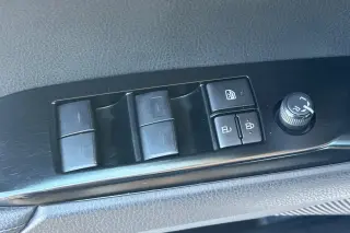 Toyota Camry 2025 SE 4dr Sedán