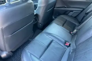 Toyota Camry 2025 SE 4dr Sedán