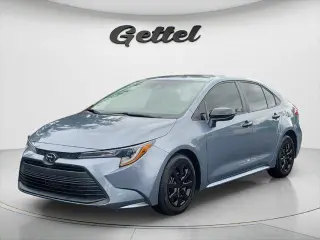 Toyota Corolla 2024 LE Berlina 4 puertas