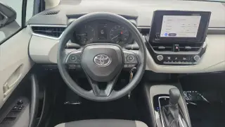 Toyota Corolla 2024 LE Berlina 4 puertas