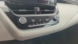 Toyota Corolla 2024 LE Berlina 4 puertas