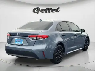 Toyota Corolla 2024 LE Berlina 4 puertas