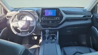 Toyota Highlander Hybrid 2023 XLE SUV de 4 puertas