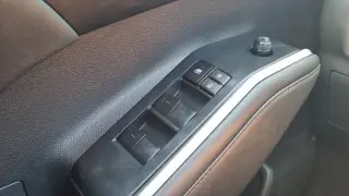 Toyota Highlander Hybrid 2023 XLE SUV de 4 puertas