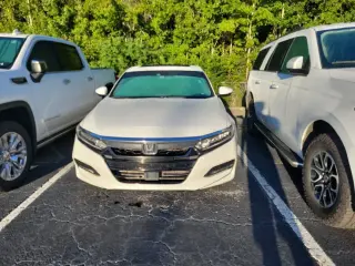 Honda Accord 2018 EX-L 4dr Sedán (2.0T I4)