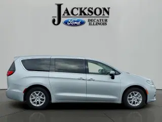 Chrysler Pacifica 2023 Touring L 4dr Mini-Van
