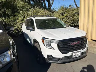 GMC Terrain 2024 SLT 4dr SUV