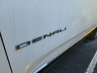 GMC Yukon XL 2021 4x4 Denali 4dr SUV