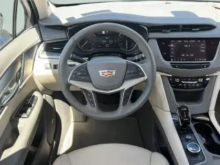 Cadillac XT5 2023 Premium Luxury 4dr SUV