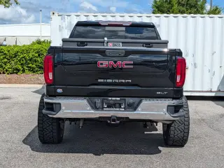GMC Sierra 1500 2020 4x2 SLT 4dr Crew Cab 5.8 ft. SB