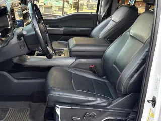 Ford F-150 2022 4x4 Lariat 4dr SuperCrew 5.5 ft. SB