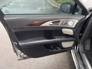 Lincoln MKZ 2017 AWD Reserve 4dr Sedán