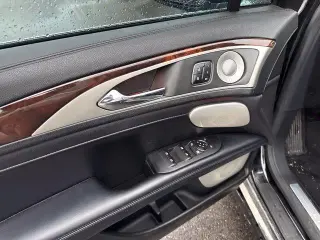 Lincoln MKZ 2017 AWD Reserve 4dr Sedán