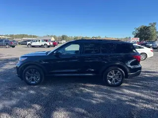 Ford Explorer 2023 XLT 4dr SUV